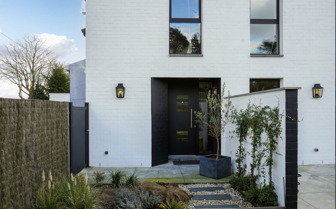 Entrée contemporaine